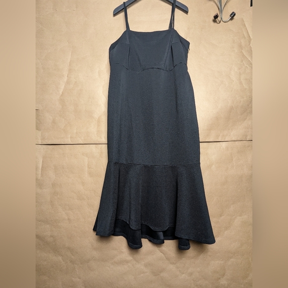 NWOT Eloquii Black Double - Strap Midi Trumpet Dress - Picture 5 of 13